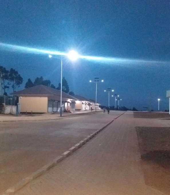 桐庐县非洲科特迪瓦太阳能路灯工程